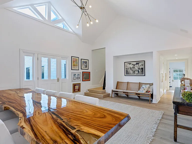 44 Greenleaf Ln — Photo 18
