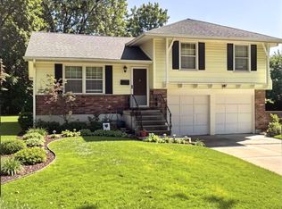 10103 W 92nd Pl, Overland Park, KS 66212