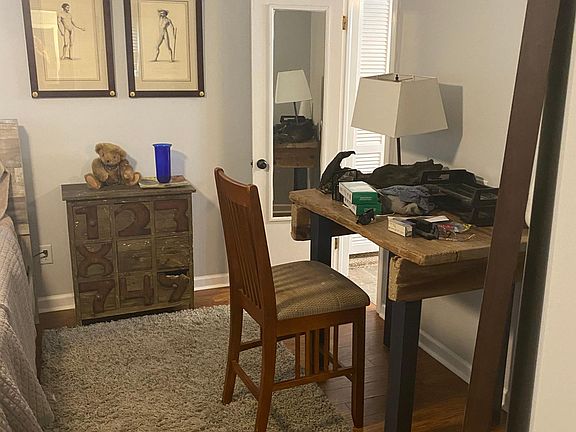 5th image of 1135 Arlington Pkwy NE #1/2