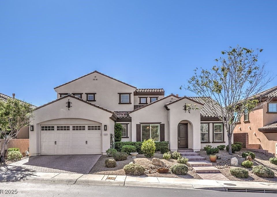 1st image of 2529 Luberon Dr