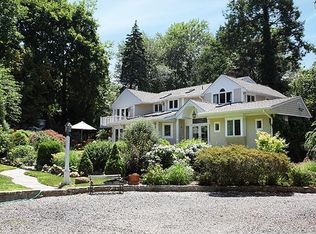 761 Closter Dock Rd, Closter, NJ 07624