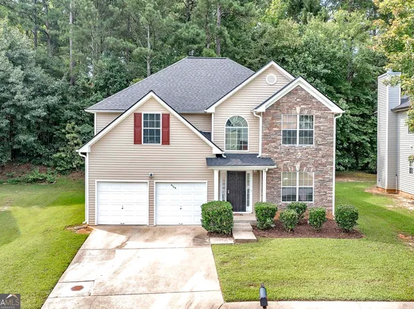 4154 Kensington Cv, College Park, GA 30349