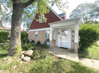 3915 Arthur Ave, Brookfield, IL 60513