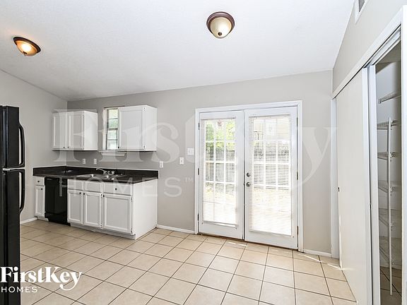 5th image of 5765 Ashridge Pl