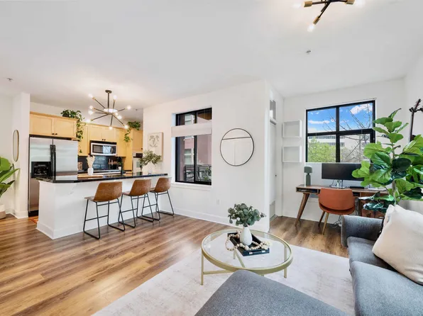 412 S 13th St APT 213, Boise, ID 83702