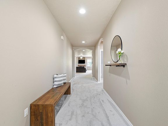 3rd image of 2010 S Kellogg Pl