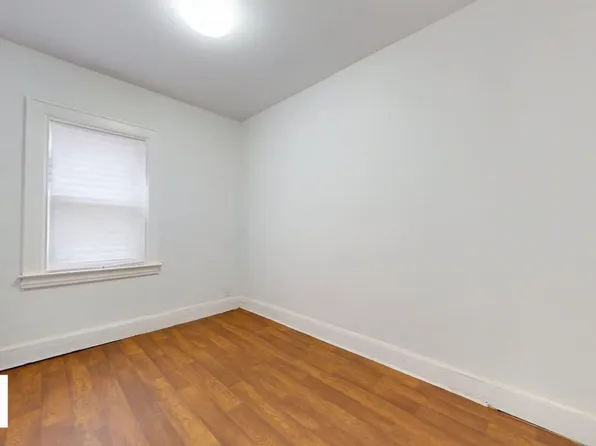 2611 Avenue J image 10 of 13