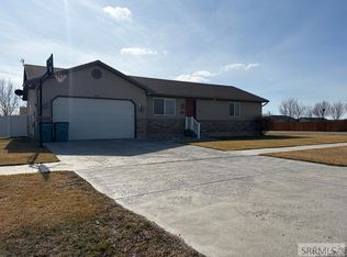 3116 E Sandy Dr, Idaho Falls, ID 83401