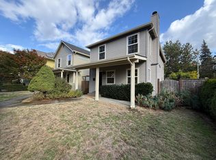 300 32nd Ave, Seattle, WA 98122