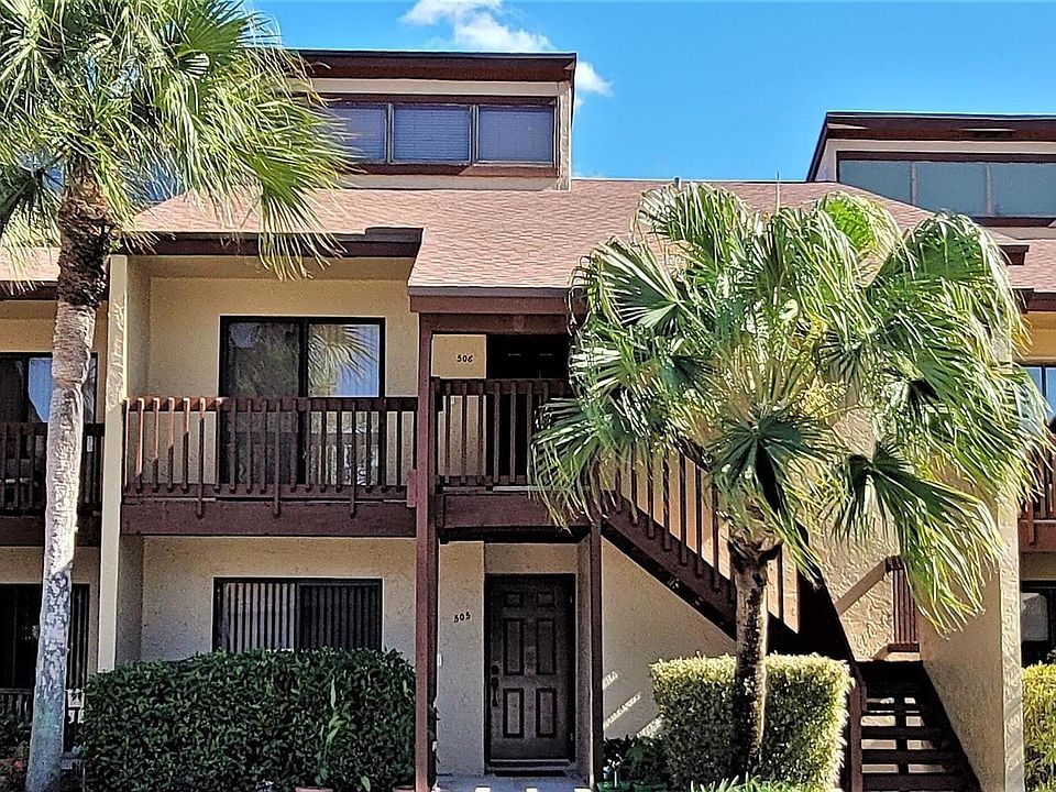 1st image of 405 Lakeview Drive E