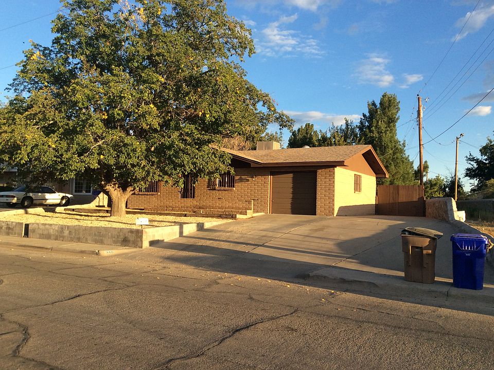 1st image of 940 Ash Ave