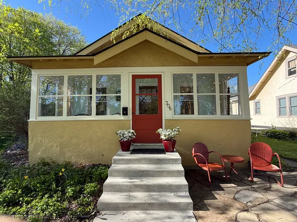 (undisclosed Address), Stillwater, MN 55082