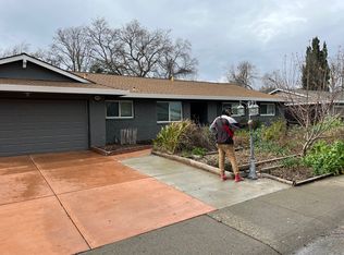 9718 Parktree Way, Elk Grove, CA 95624