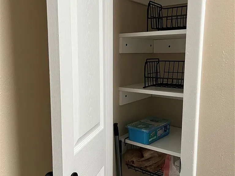 211 Thorn Tree Pl — Photo 13