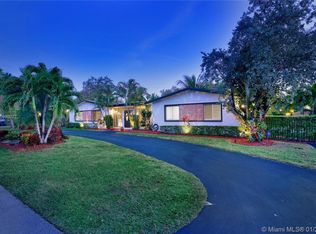 7920 SW 98th Ter, Miami, FL 33156