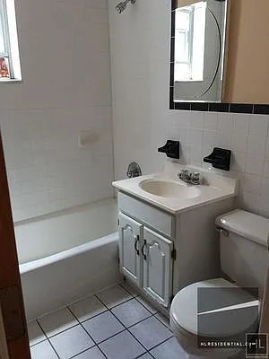 Rented by Highline Residential | media 3