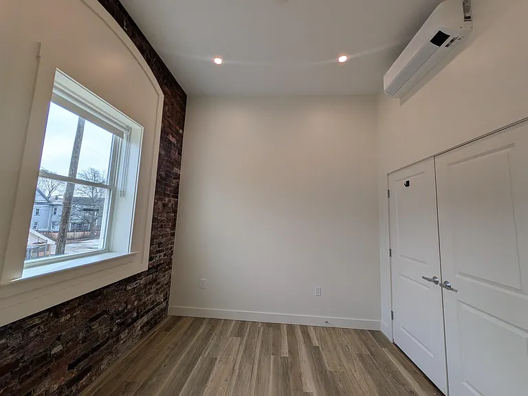 22 S Main St #205 — Photo 33