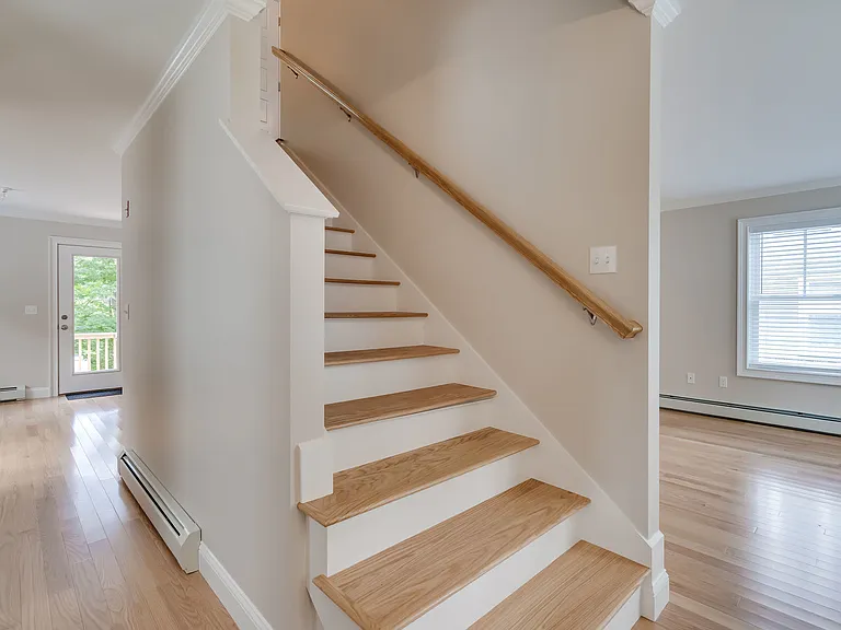17 Bennett St — Photo 13