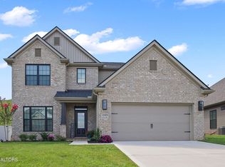 1808 Silver Chapel Dr, Knoxville, TN 37932