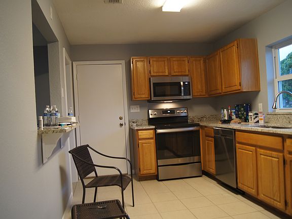 3rd image of 3044 Abaco St
