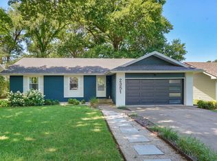 2351 S Rogers Ave, Springfield, MO 65804