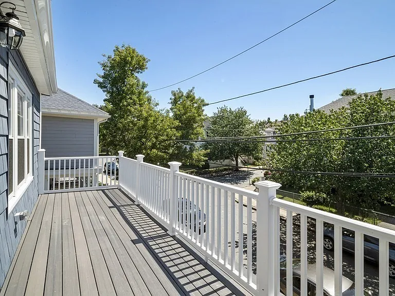 21 Harold St #2 — Photo 2
