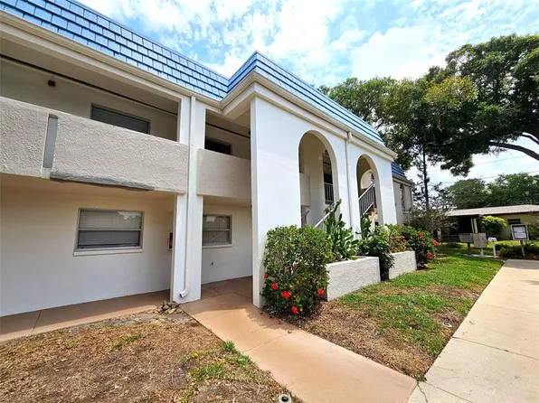 1975 W Bay Dr APT 116, Largo, FL 33770