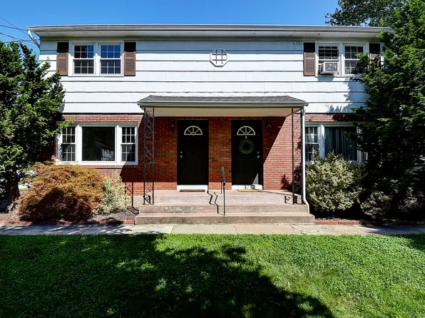 23-25 Madison Road, Glastonbury, CT 06033