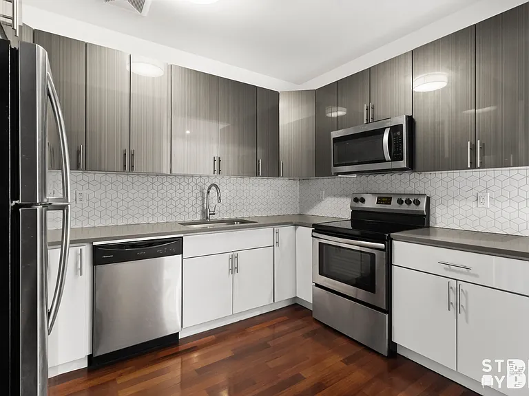 742 Lefferts Ave #6A — Photo 2