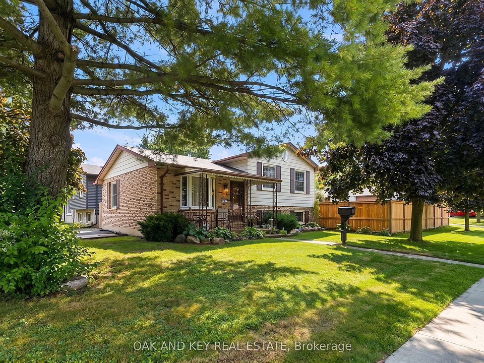 1st image of 1 Vanier Pl