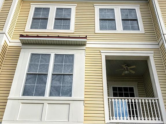 Front of Townhome