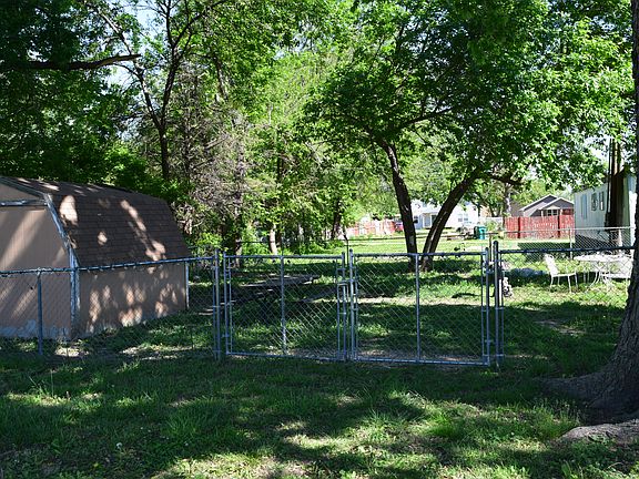 For 41.000 get tractor