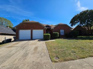 6920 Mountain Cedar Ln, Dallas, TX 75236
