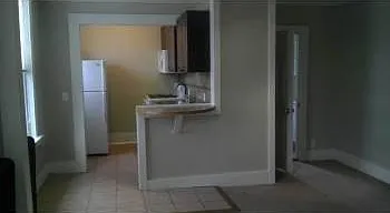 325 Rutgers Street — Photo 2