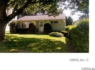 110 McClennan Dr, Fayetteville, NY 13066