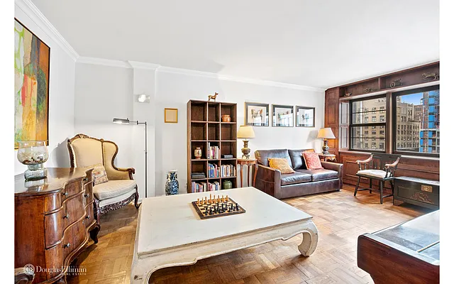 Sold by Douglas Elliman | media 7