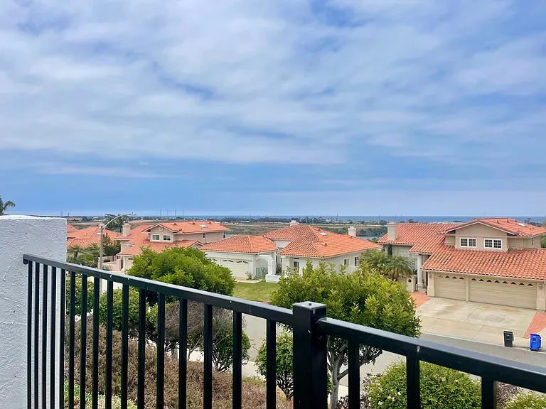 4451 Coastline Ave — Photo 30