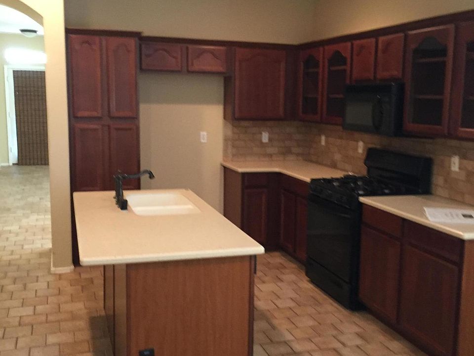 1st image of 9348 S 184th Dr