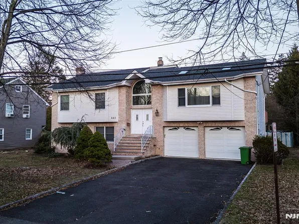 440 Holly Ave, Paramus, NJ 07652