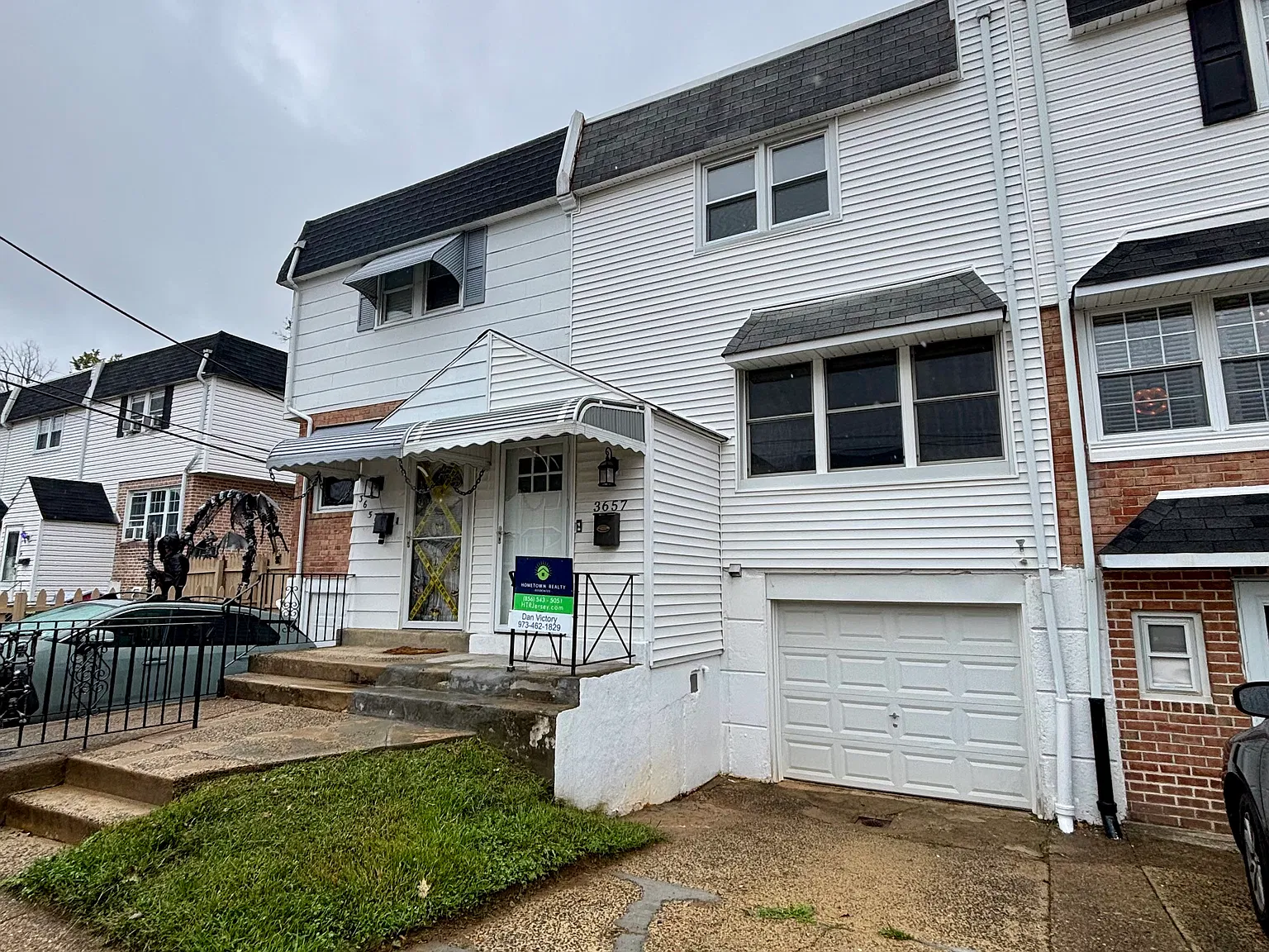 3 bed, 1.5 bath, 1260 sqft, $2,700 — Photo 1