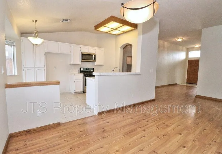 3549 Pine Hollow Way — Photo 14