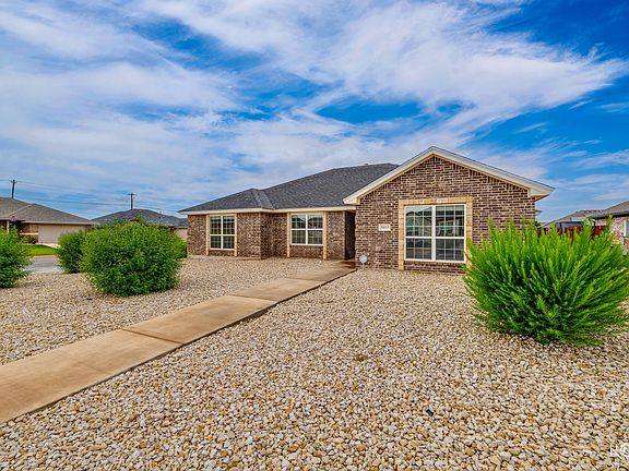 2nd image of 5053 Scarlett Oak Ln