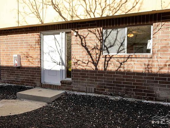 2nd image of 3009 Green Dr