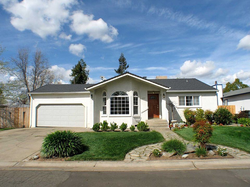 1st image of 3207 Merrywood Dr