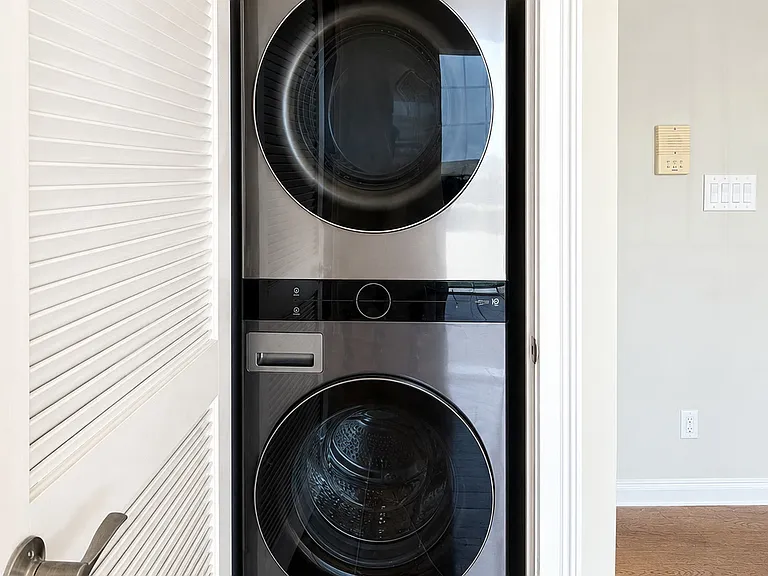 77 Cedar St #3 — Photo 16