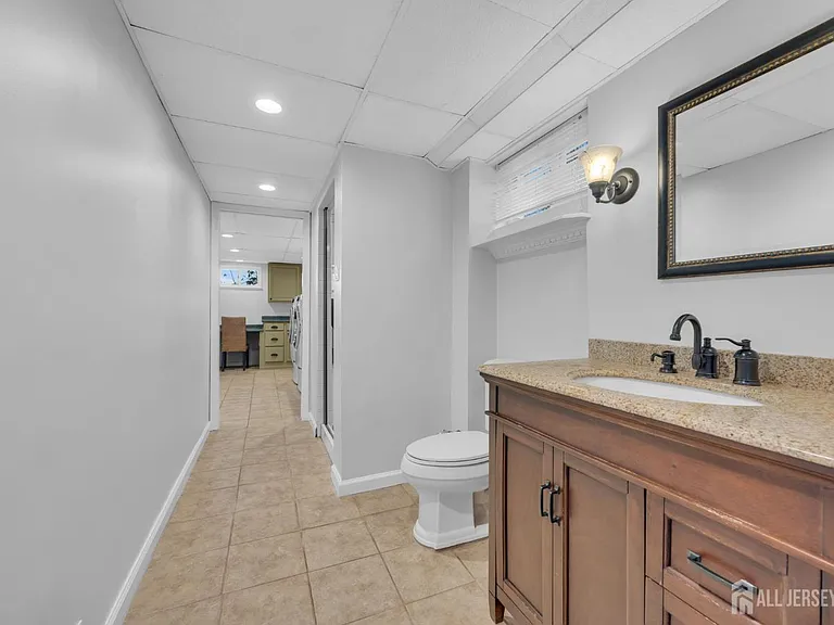 1430 Kearney Dr — Photo 41