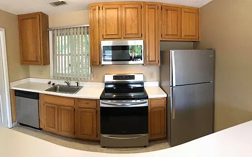 528 Genelda Ave #17 Photo 1