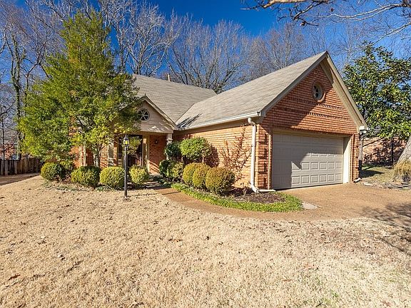 4th image of 1482 Wood Trail Cir