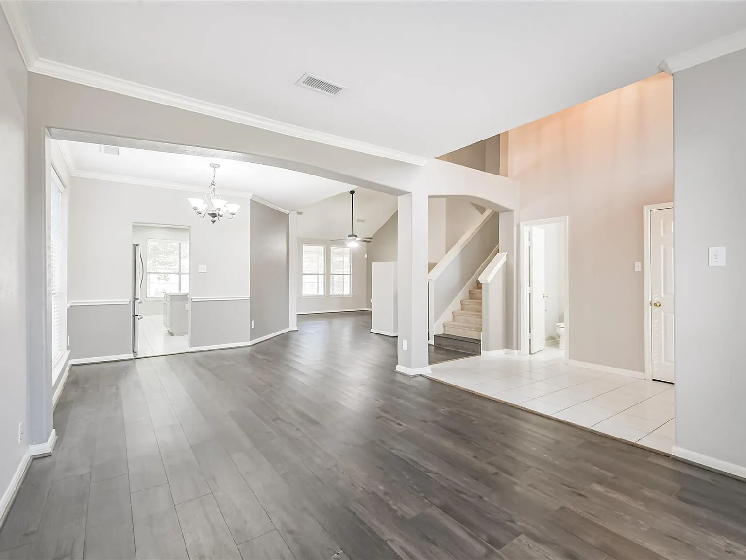 4 bed, 2.5 bath, 3013 sqft, $2,995 — Photo 3