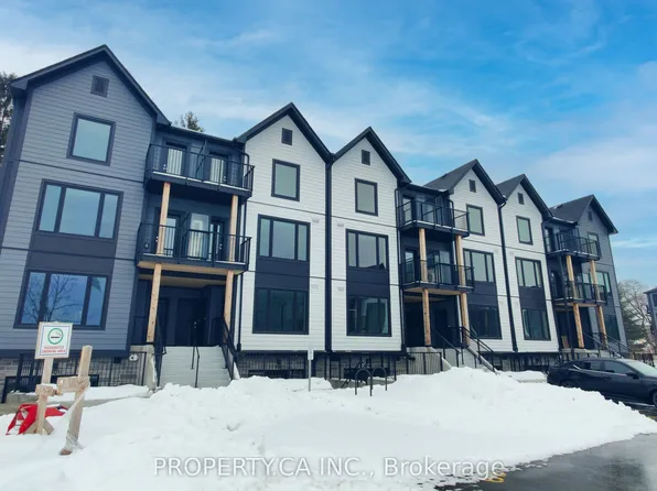 708 Woolwich St, Guelph, ON